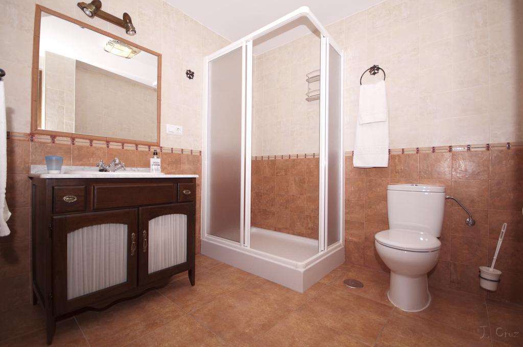 Alojamientos Rurales la Fuente Villalba de la Sierra Habitación foto